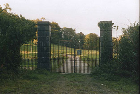 Oaklands, PATRICKSWELL (INISHLOUNAGHT PR),  Co. TIPPERARY SOUTH