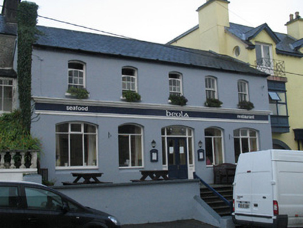 An tSráid Ard [High Street],  ROUNDSTONE, Cloch na Rón [Roundstone],  Co. GALWAY