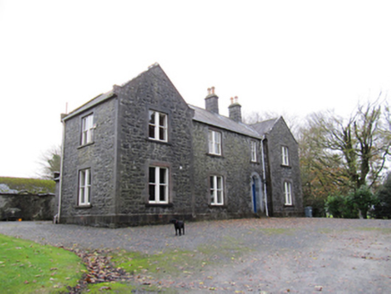 Redmount Hill House, BALLYNAMUDDAGH (LONGFORD BY),  Co. GALWAY