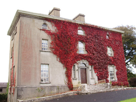 Woodville House, BALLYGARRAUN (LOUGHREA BY),  Co. GALWAY