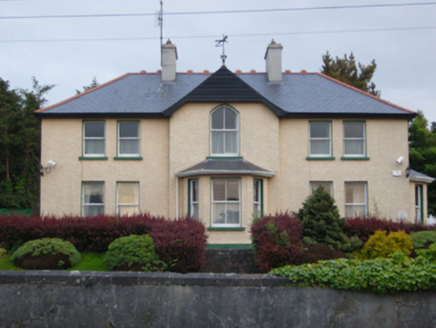 Lough Lannagh House, Mountain View,  KNOCKAPHUNTA, Castlebar,  Co. MAYO
