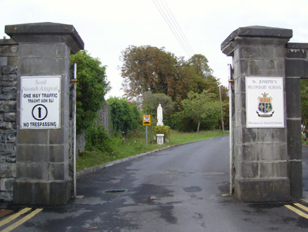The Lawn, GORTEENDRUNAGH, Castlebar,  Co. MAYO