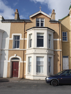10 Montgomery Terrace,  BALLYNALLY, Moville,  Co. DONEGAL