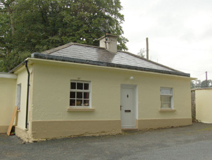 Castlegrove, DRUMNASKEA (CASTLEWRAY),  Co. DONEGAL