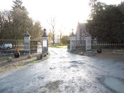 Castle Leslie , DRUMBANAGHER, Glaslough,  Co. MONAGHAN