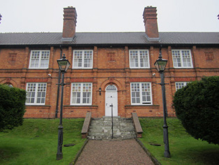 4-7 Blayney Terrace, Dublin Road, Castleblayney,  Co. MONAGHAN