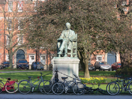 Lecky Statue, Trinity College,  Dublin 2,  Co. DUBLIN