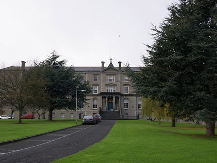 Holy Cross College\Clonliffe College, Drumcondra Road Lower, Clonliffe Road, Dublin 9,  Co. DUBLIN