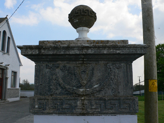 Loughnane and Quinn Memorial Hall, BALLYLARA, Laban, GALWAY - Buildings ...