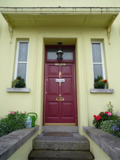Roscaoin House, Altamount Street, CAHERNAMART, Westport, MAYO