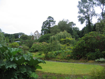 5:View from walled garden to house