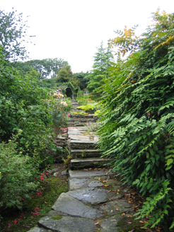 5:Path to entrance in northwest corner