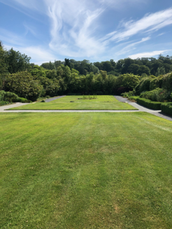 Lawn upper WG