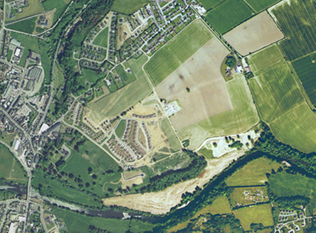 Small aerial image